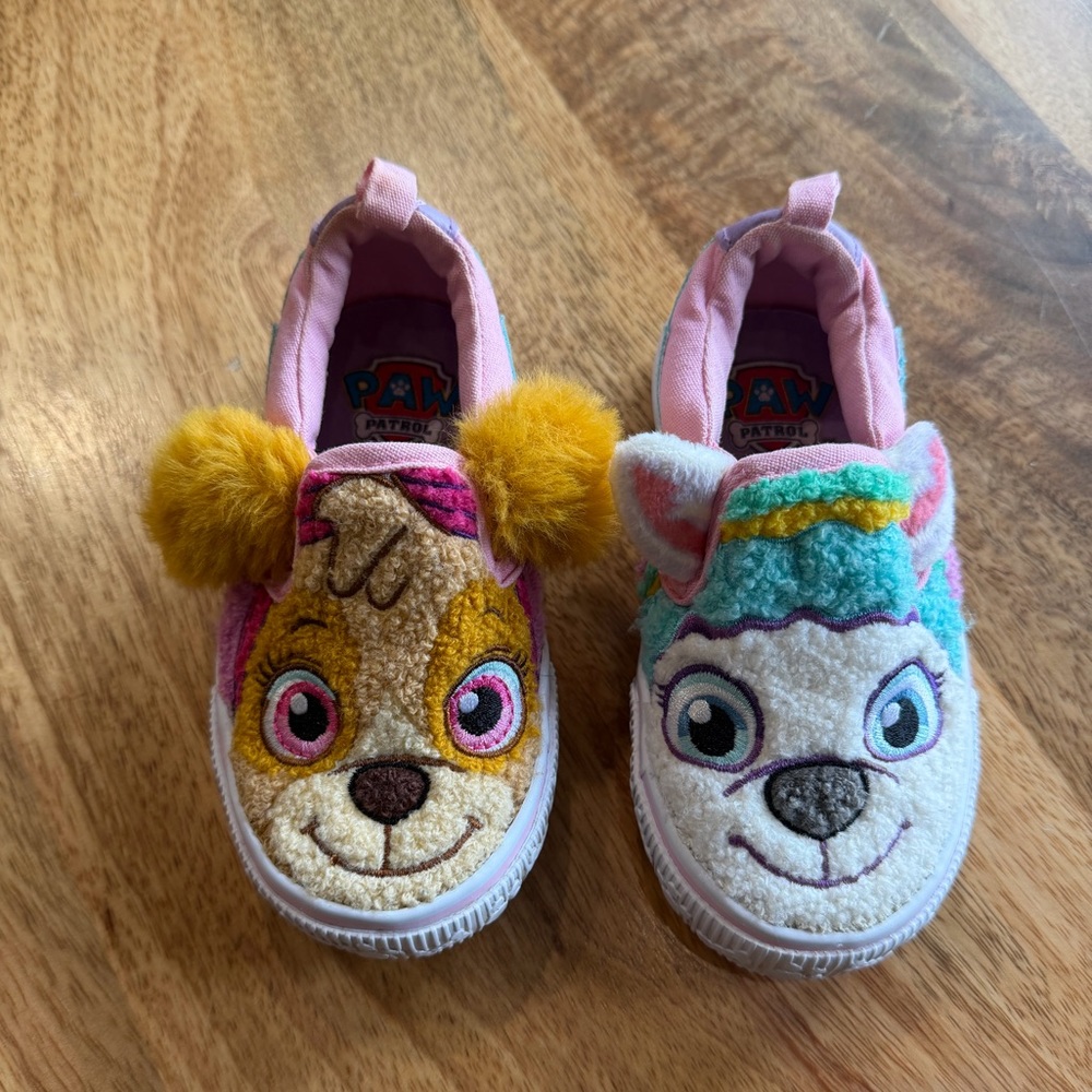 PAW PATROL Sneakers Shoes 7 Kids Toddler